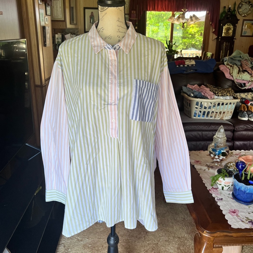 Woman’s Cato boyfriend cotton blend mini shirt dress in pastel stripe size XL.